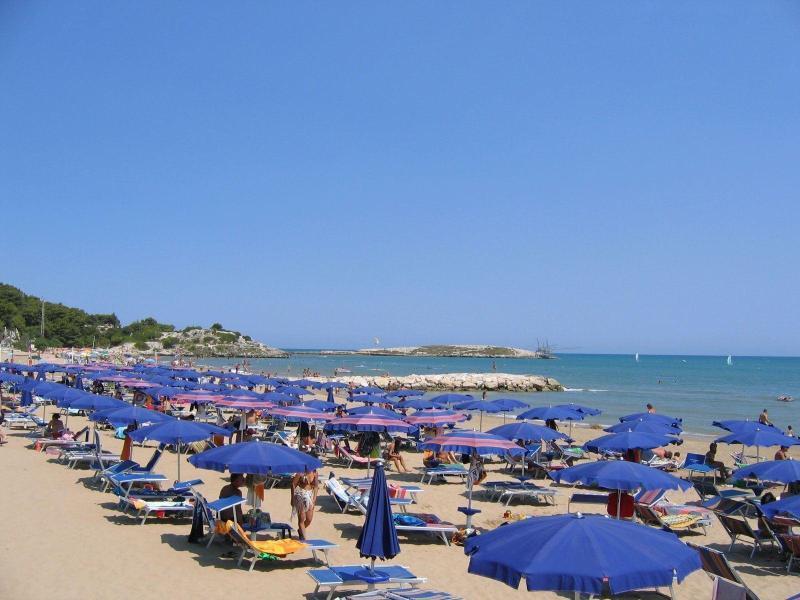 Hotel Gabbiano Beach Vieste Exterior photo