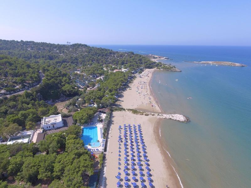 Hotel Gabbiano Beach Vieste Exterior photo