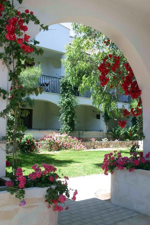 Hotel Gabbiano Beach Vieste Room photo