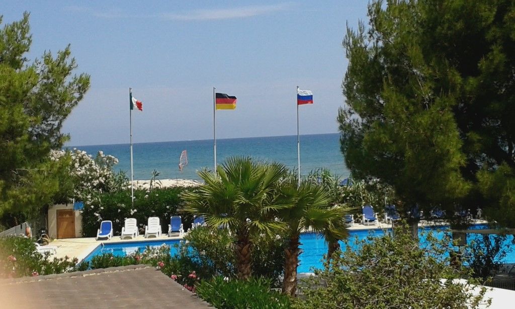 Hotel Gabbiano Beach Vieste Exterior photo