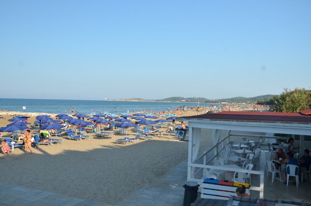 Hotel Gabbiano Beach Vieste Exterior photo