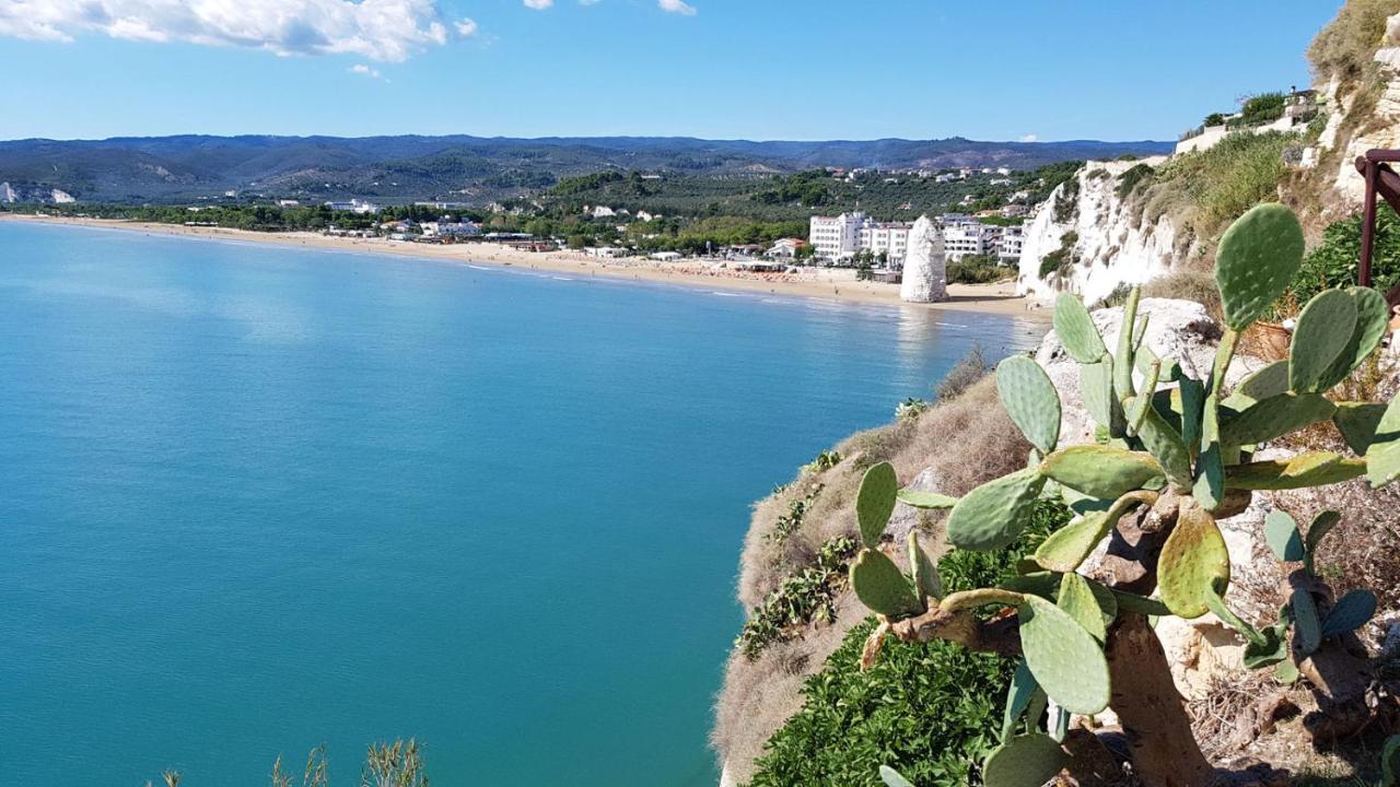 Hotel Gabbiano Beach Vieste Exterior photo