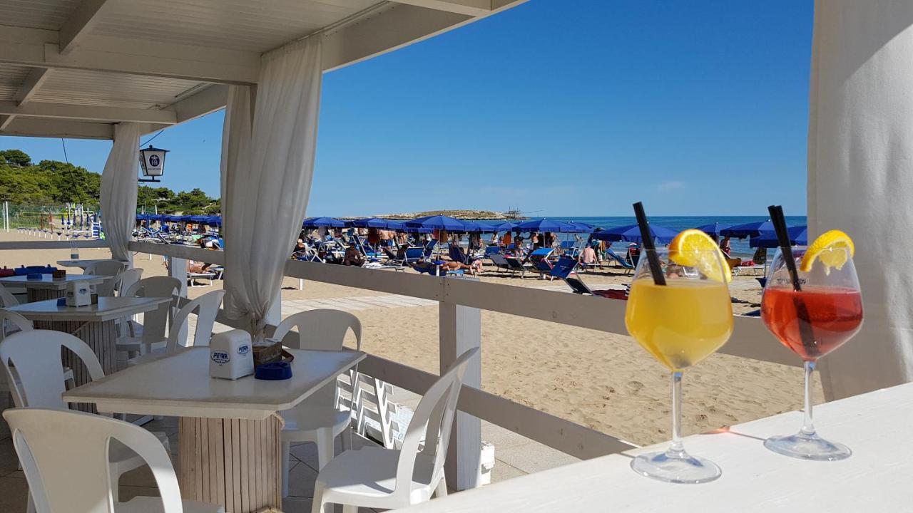 Hotel Gabbiano Beach Vieste Exterior photo